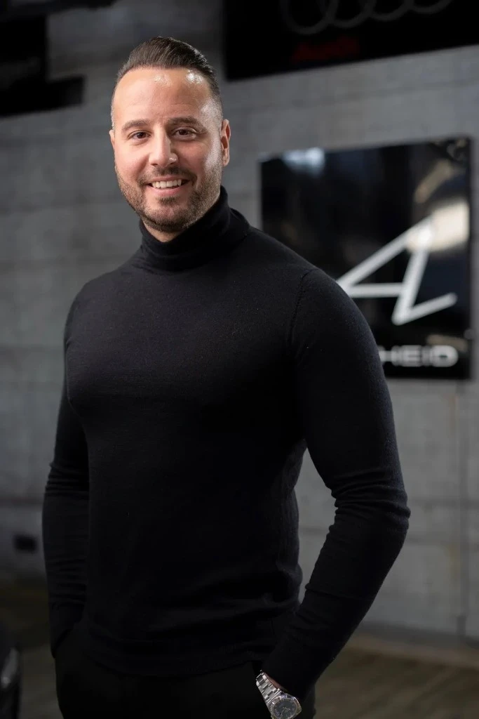 „Website und Abläufe wirken endlich aus einem Guss. Weniger Reibung im Alltag, mehr Fokus auf Kunden.“ — Efe Cetin, Autosalon Remscheid